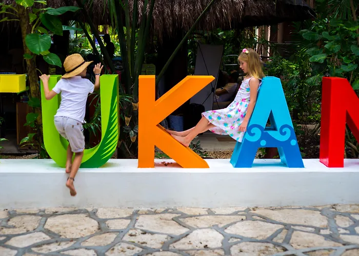 Tukan Playa del Carmen