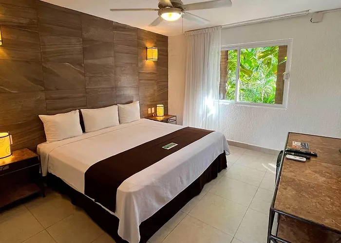 Tukan 4*